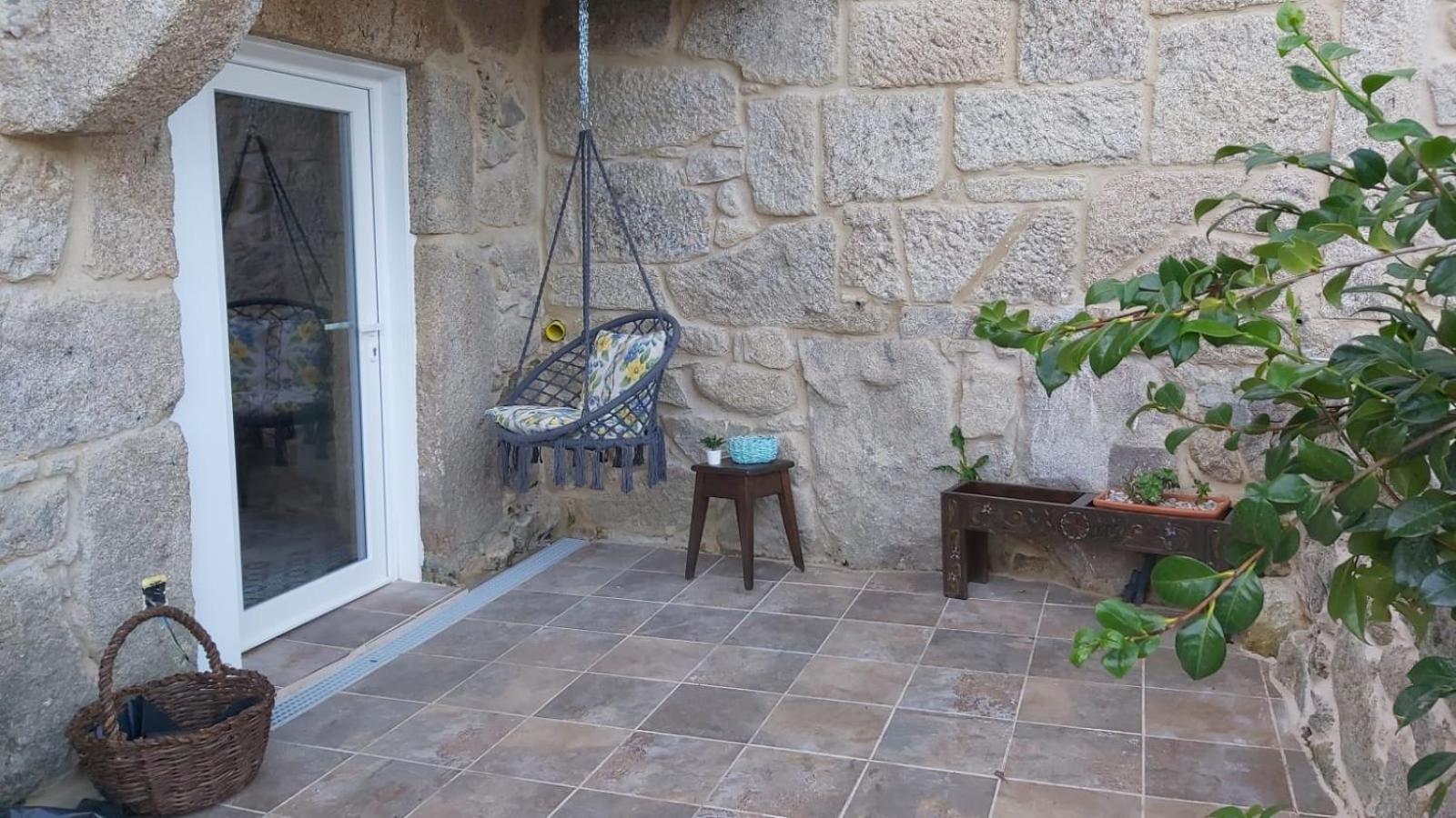 Casita A Estrenar En Finca Con Rio Proxima A Tui, Gondomar Y Portugal. Экстерьер фото