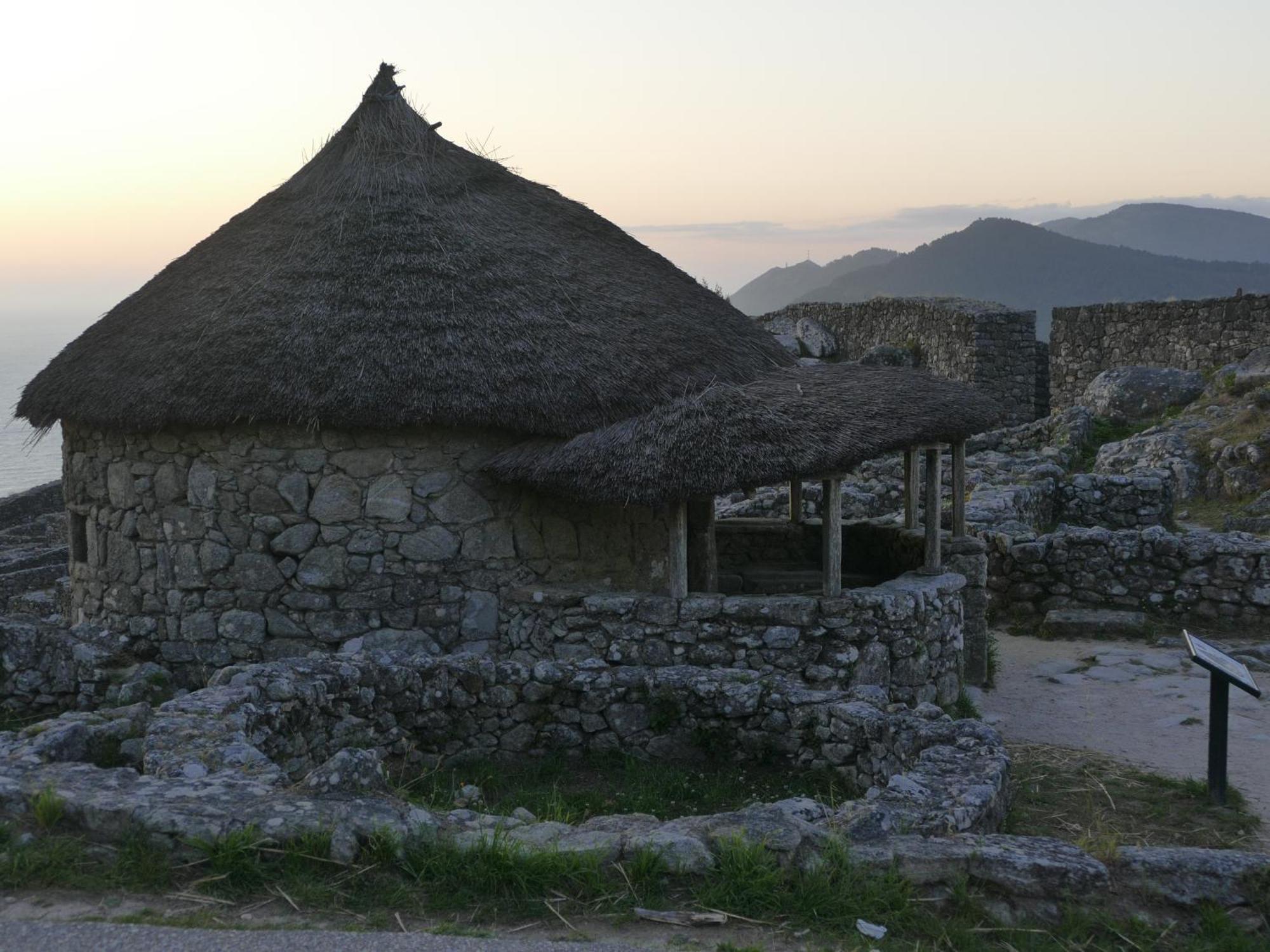 Casita A Estrenar En Finca Con Rio Proxima A Tui, Gondomar Y Portugal. Экстерьер фото